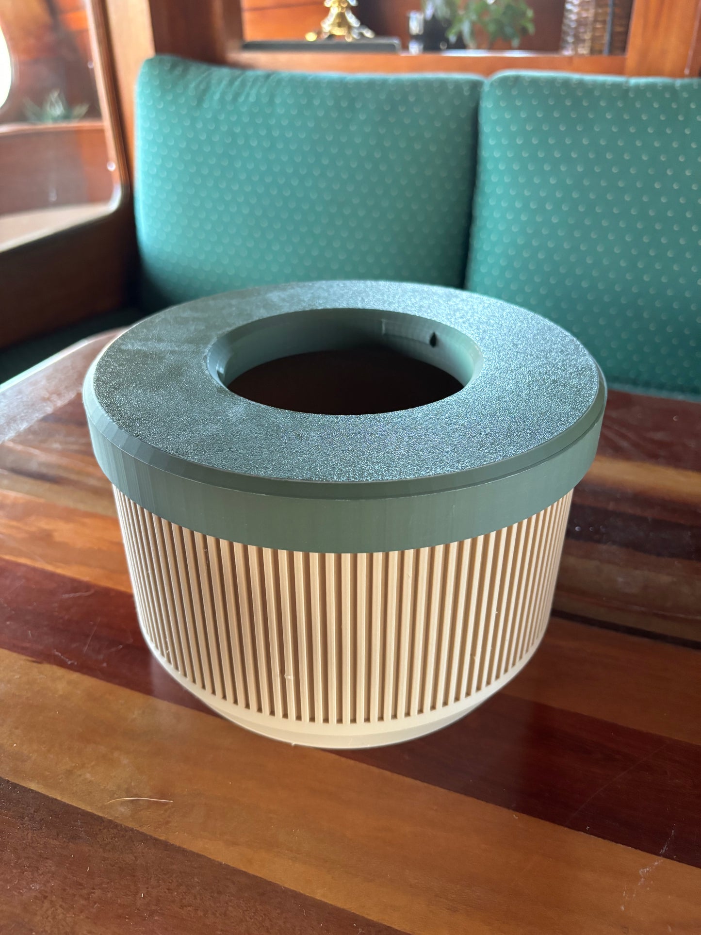 Table Top Hydroponic Tower