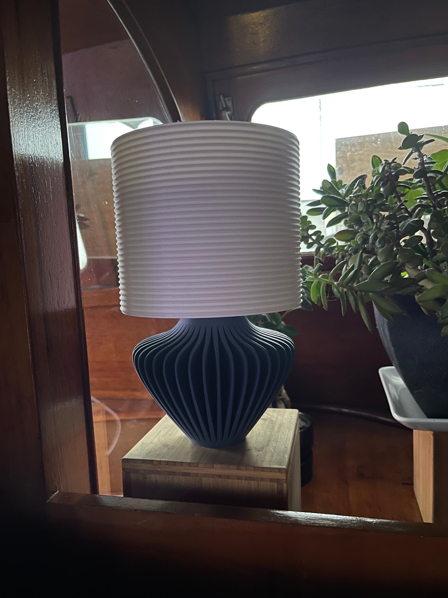 Cleo Lamp