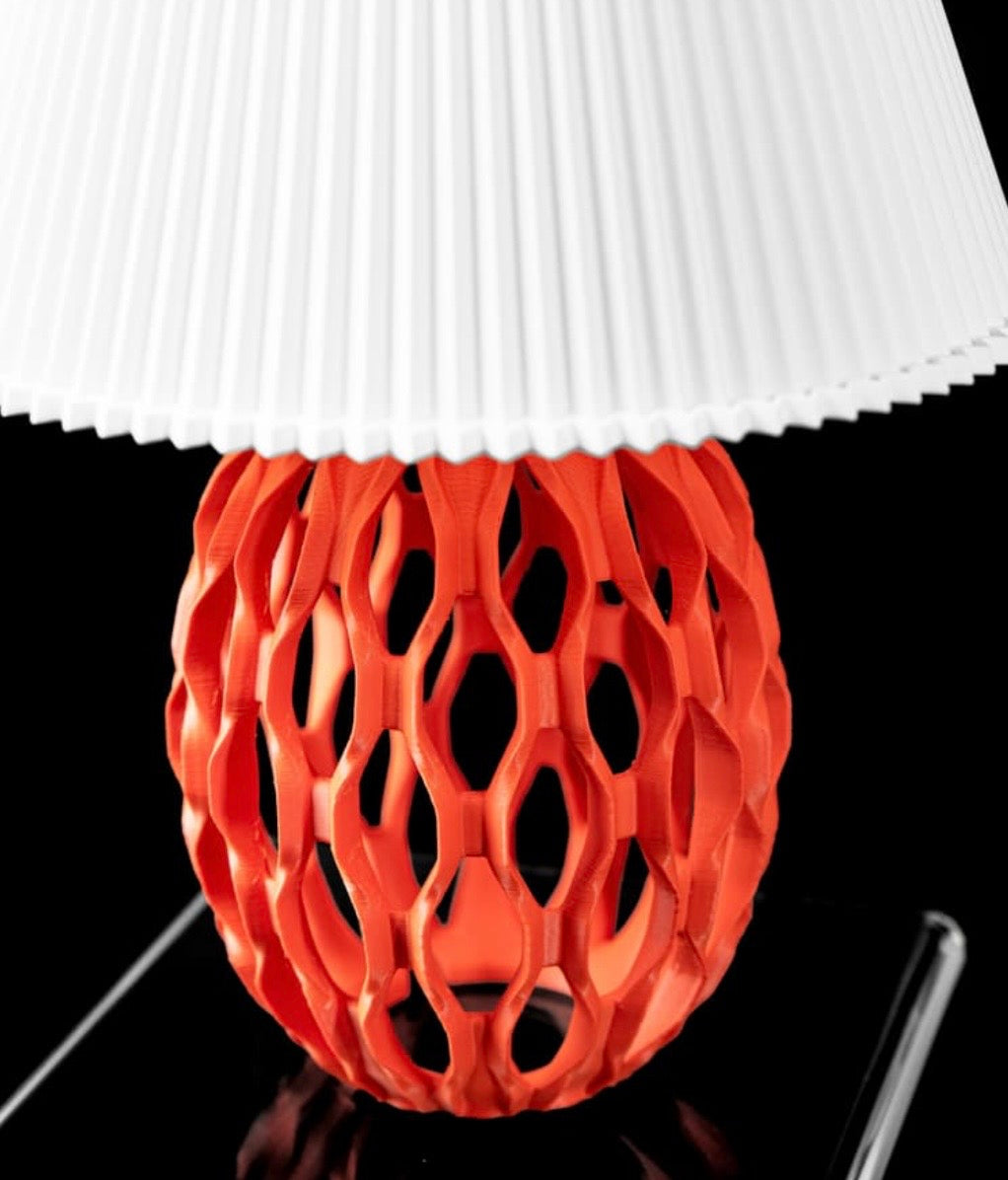 “NEW” The Chain Link Table Lamp