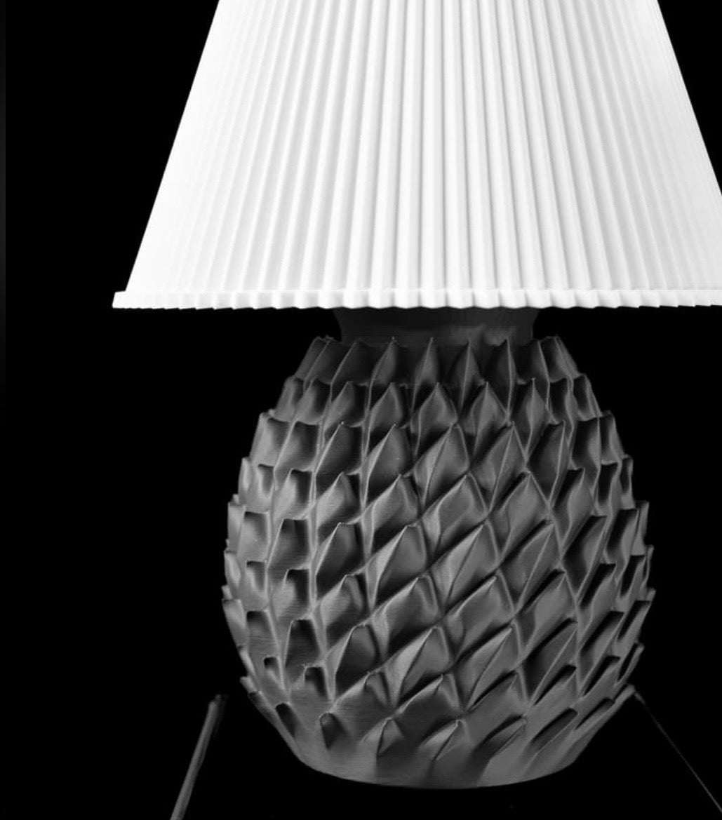 “NEW” The Pine Table Lamp